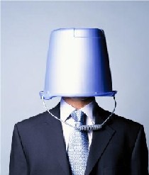 LO SUPERFICIAL NOS ESTA INVADIENDO O SOLO SOY YO LO QUE LO VE ASI........